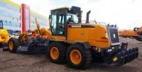 Автогрейдер XCMG GR215A